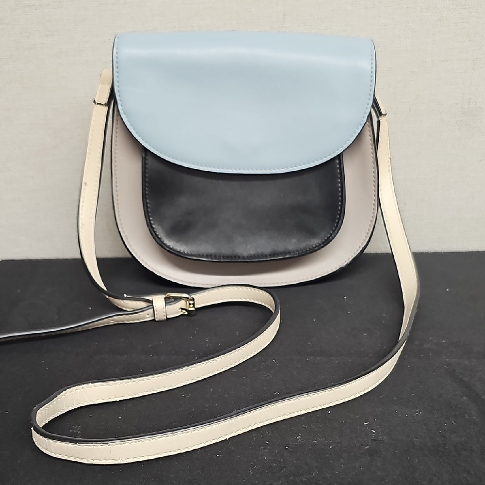 KC JAGGER COLOR BLOCK SADDLE BAG BFPM-10-186